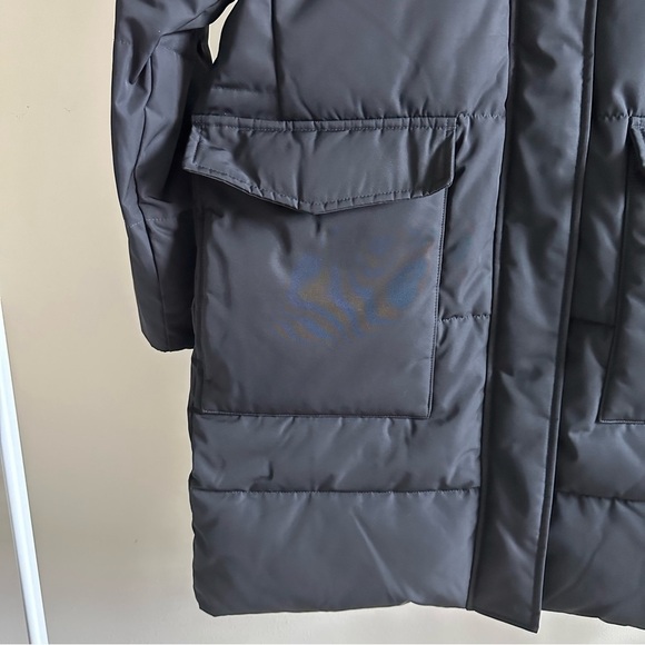 EVERLANE The ReNew Long Puffer in Black Medium - Picture 10 of 14
